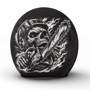Der gefertigte "Scalpel" Helm mit seinem wütenden Totenkopf und Kettensäge feiert die Kunst des Motorradfahrens mit Mut - Jetzt bestellen!