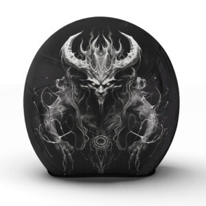 Der "Hunter" Helm verkörpert mit seinem furchteinflößenden Motiv den Geist des Abenteurers - Jetzt bestellen!