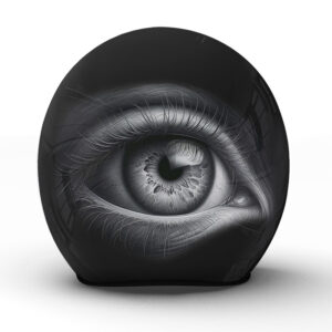 Entdecken Sie den "Eye"-Helm: Handgefertigtes Meisterwerk